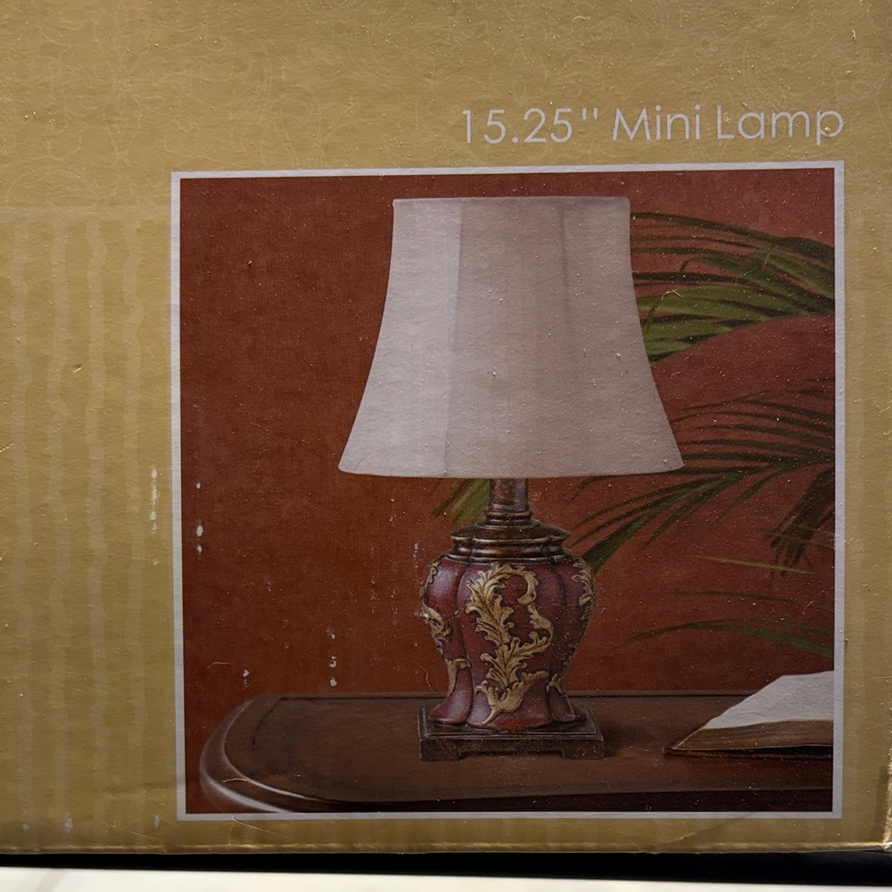 Elegant Mini Lamp with Cream Shade